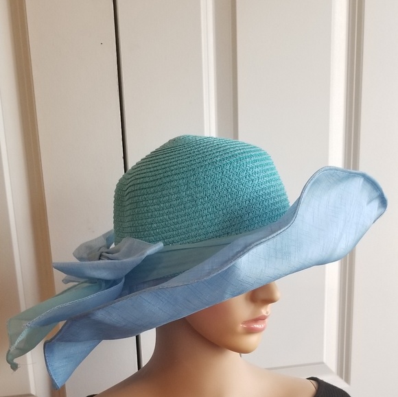 Large Brim Hats - Picture 3 of 7